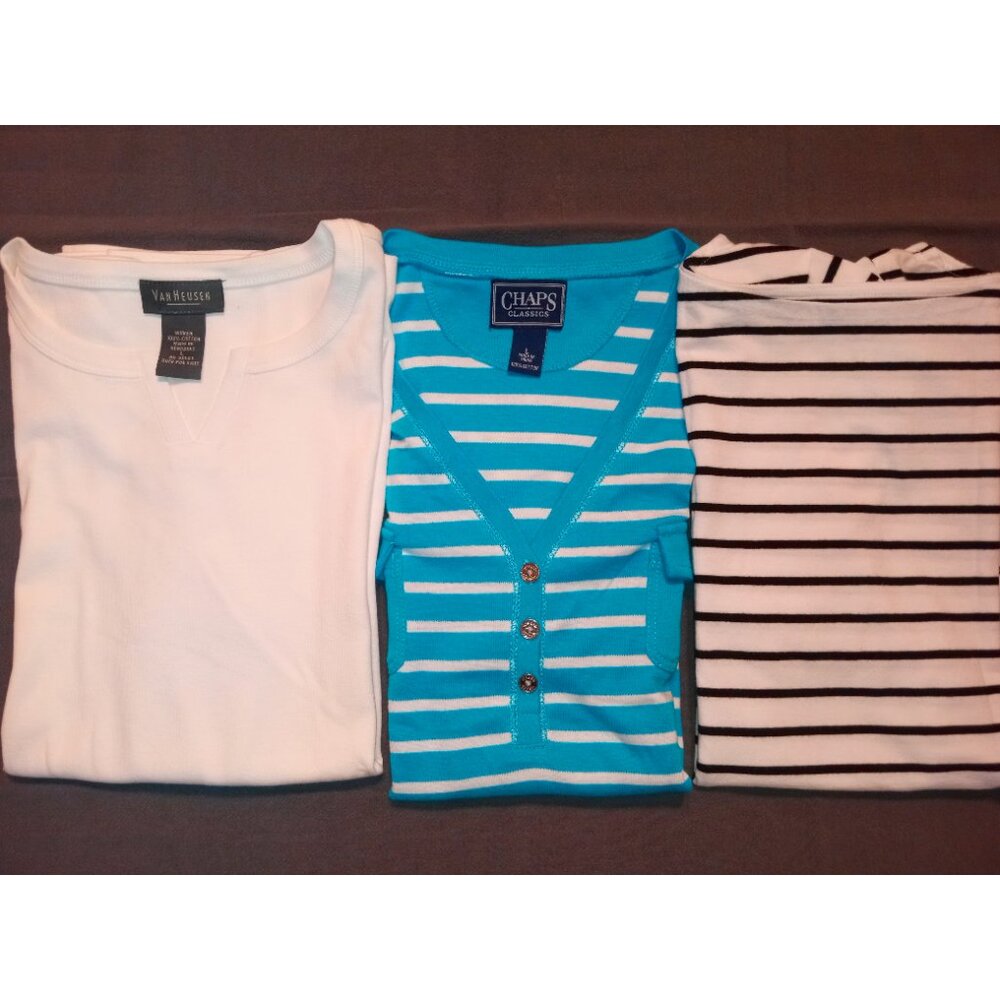 Chaps V-Neck Blue & White Striped Tee sz L Plus WHT/BLK Stripe & Solid WHT Tees